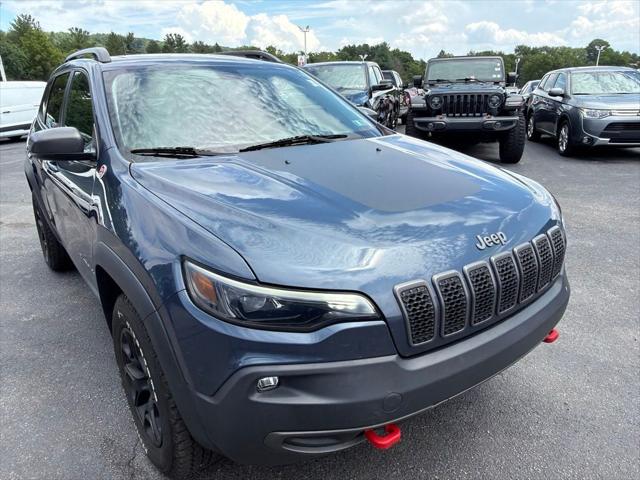 2019 Jeep Cherokee Trailhawk 4x4 2019 Jeep Cherokee Trailhawk 4x4