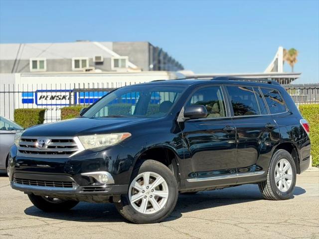 2013 Toyota Highlander SE V6 for sale in North Hills, CA