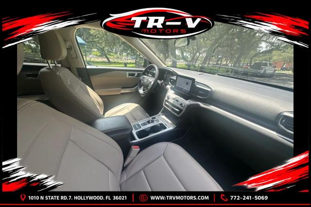 2023 Ford Explorer XLT