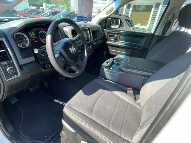 2019 Ram 1500 Classic Express Quad Cab 4x4 64 Box
