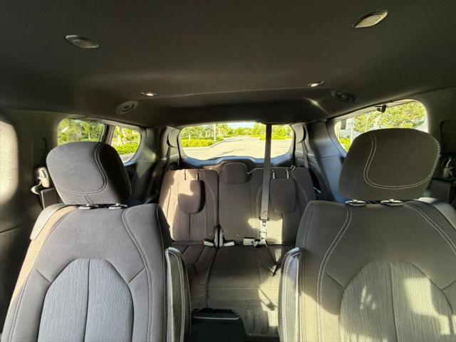 2020 Chrysler Pacifica Touring