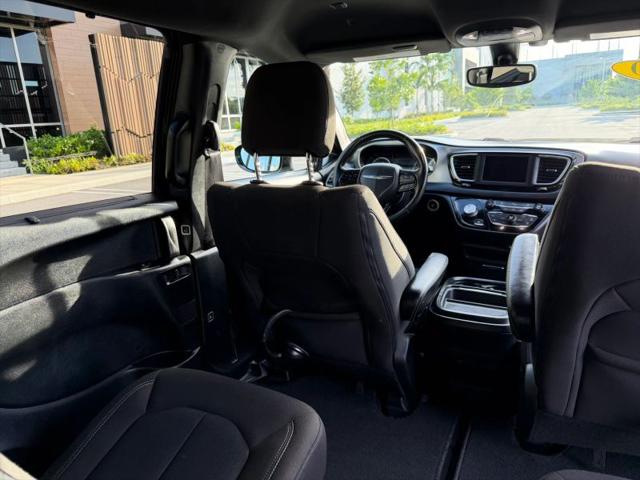 2020 Chrysler Pacifica Touring