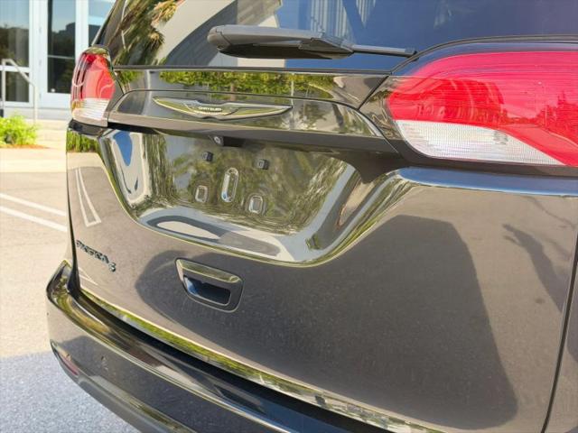 2020 Chrysler Pacifica Touring
