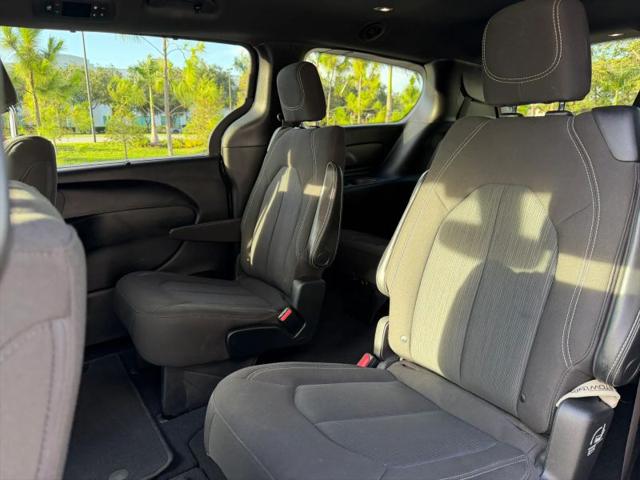 2020 Chrysler Pacifica Touring