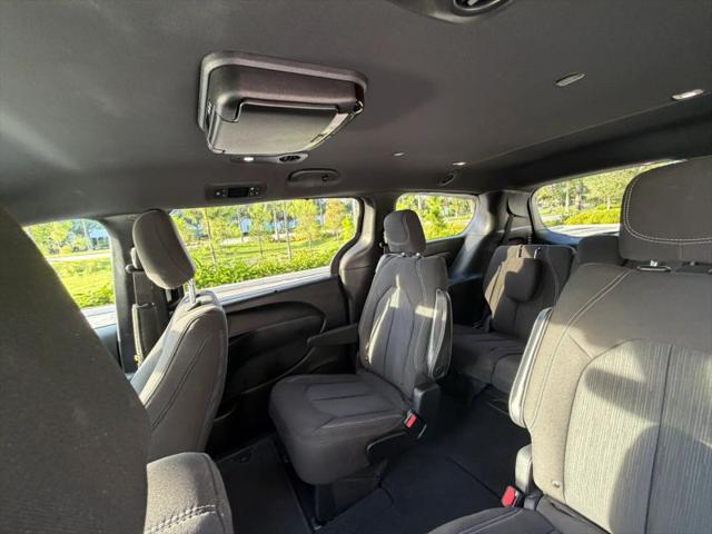 2020 Chrysler Pacifica Touring