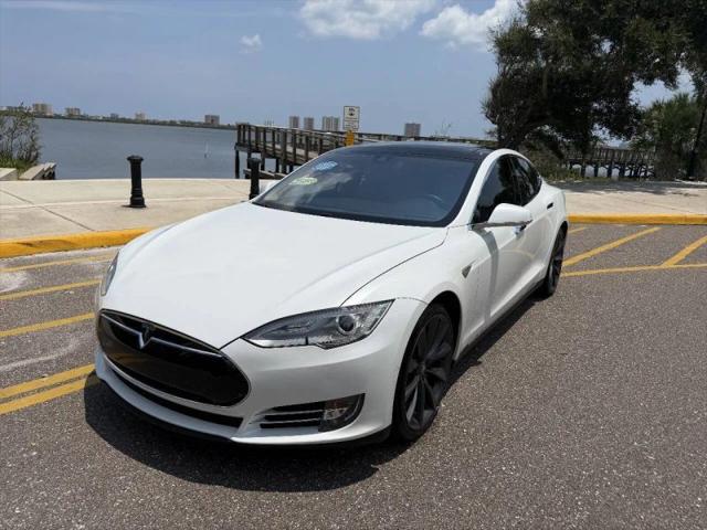 2015 Tesla Model S 85D