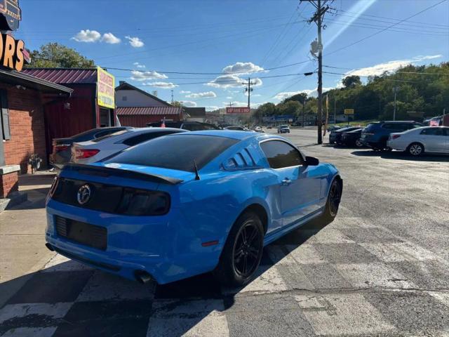 2014 Ford Mustang V6