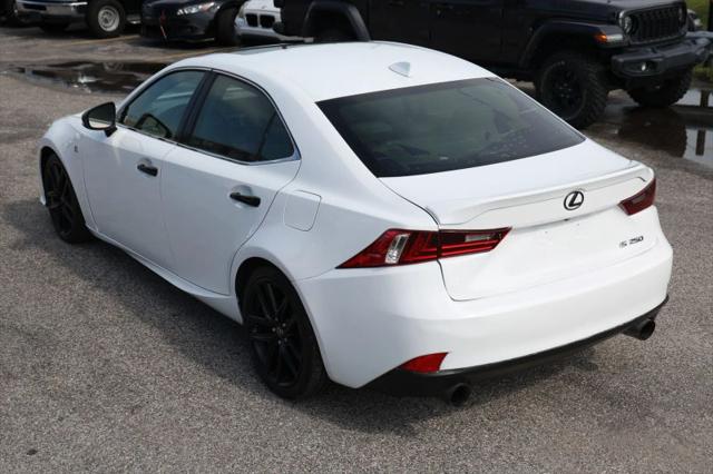 2015 Lexus IS 250 Crafted Line