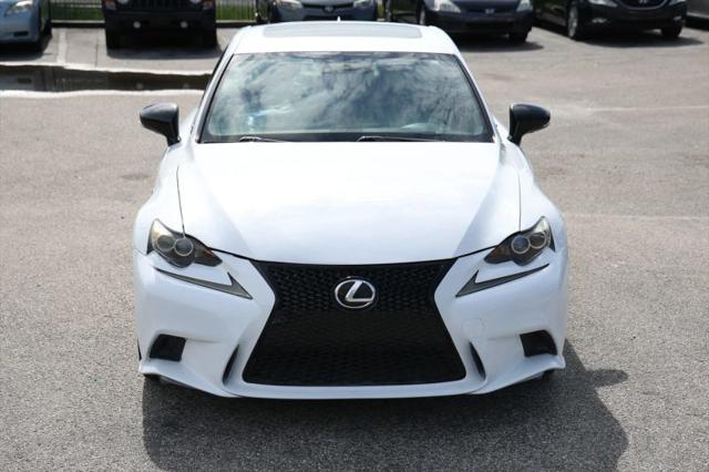 2015 Lexus IS 250 Crafted Line