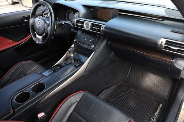 2015 Lexus IS 250 Crafted Line