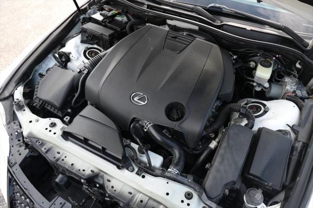 2015 Lexus IS 250 Crafted Line
