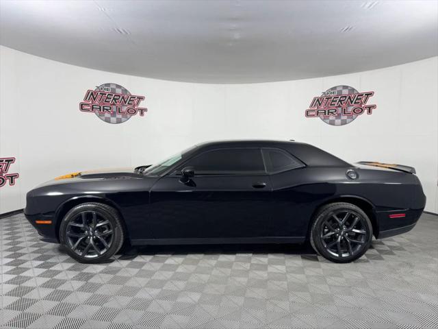 2022 Dodge Challenger SXT