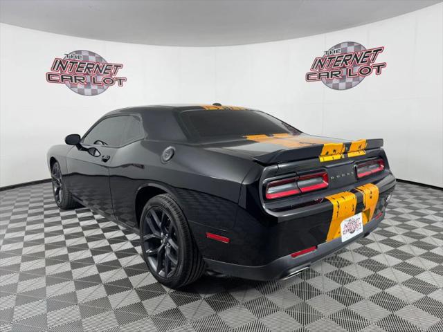 2022 Dodge Challenger SXT