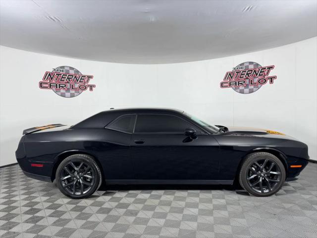2022 Dodge Challenger SXT