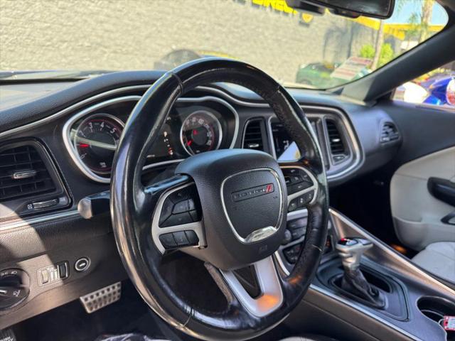 2018 Dodge Challenger SXT Plus
