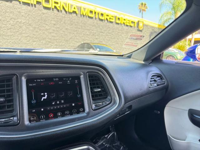 2018 Dodge Challenger SXT Plus