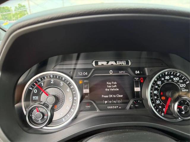 2021 Ram 1500 Big Horn Crew Cab 4x4 5'7" Box