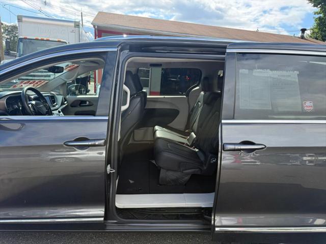 2019 Chrysler Pacifica Touring L