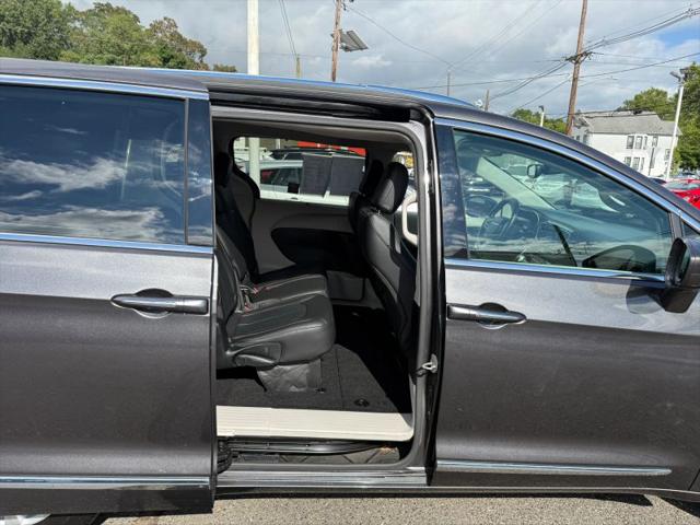 2019 Chrysler Pacifica Touring L