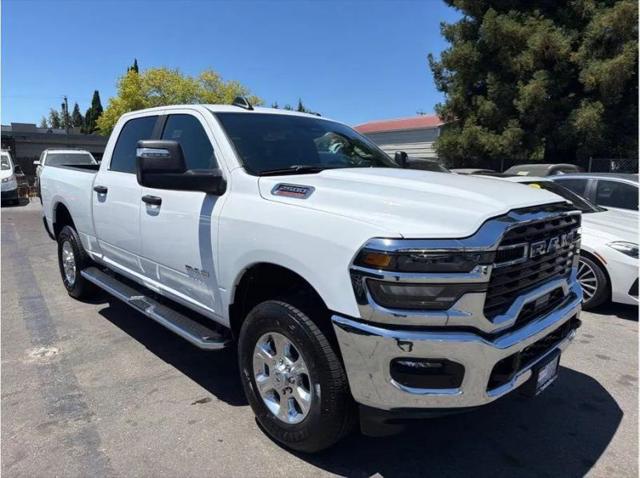 2025 Ram 2500 Big Horn Crew Cab 4x4 64 Box