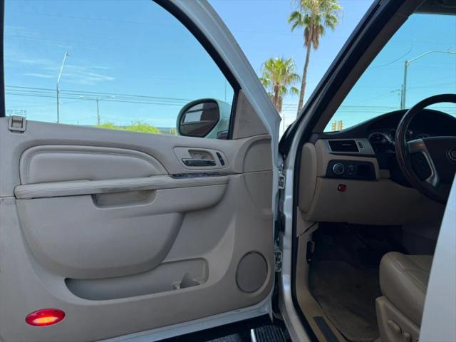 2014 Cadillac Escalade Luxury