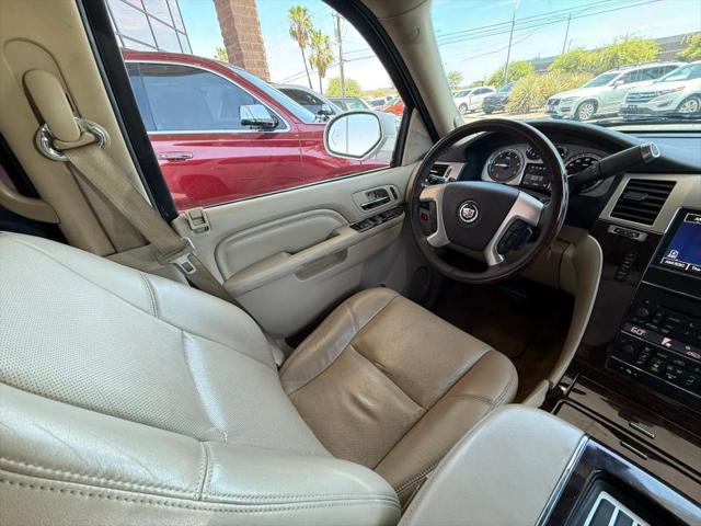 2014 Cadillac Escalade Luxury