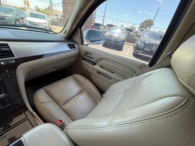 2014 Cadillac Escalade Luxury