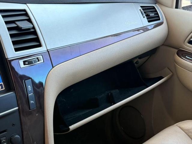 2014 Cadillac Escalade Luxury