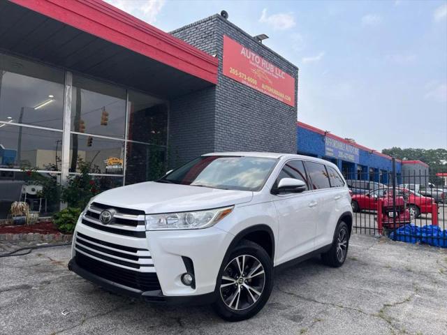2019 Toyota Highlander LE for sale in Birmingham, AL