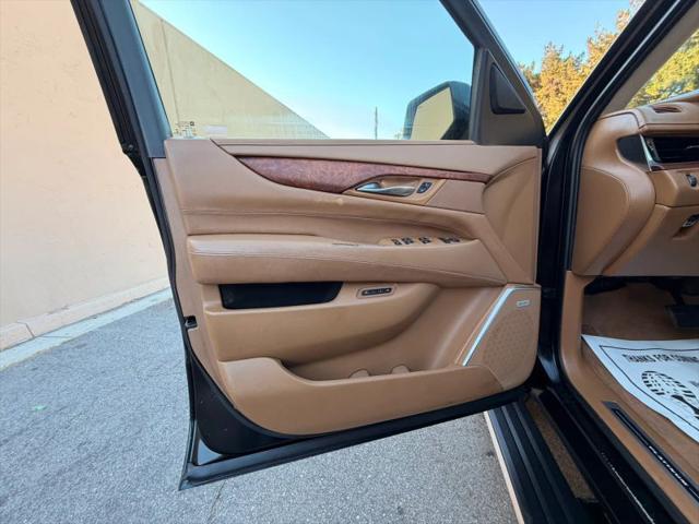 2015 Cadillac Escalade Platinum