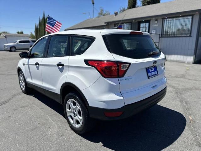 2019 Ford Escape S