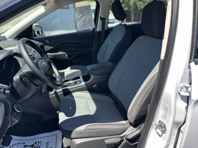 2019 Ford Escape S