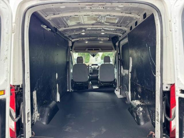 2018 Ford Transit Medium Roof w/Sliding Side Door w/LWB