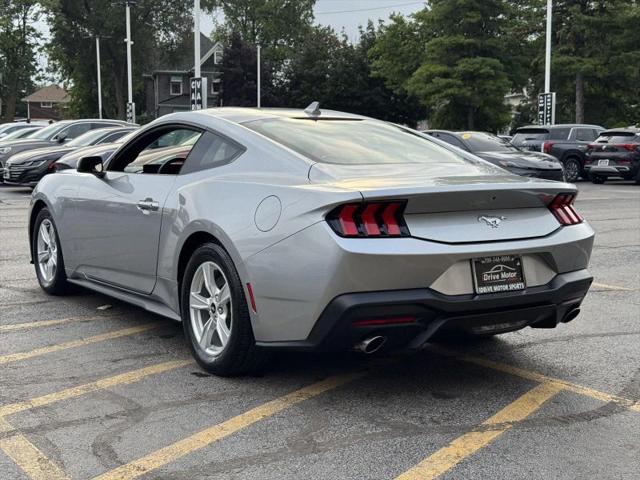 2024 Ford Mustang EcoBoost Fastback
