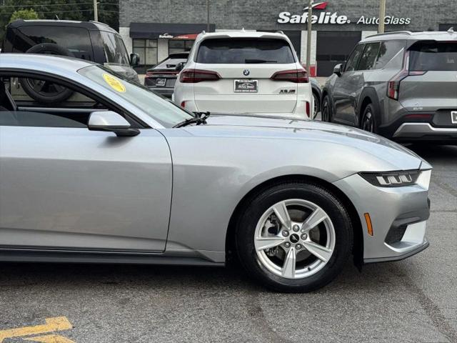 2024 Ford Mustang EcoBoost Fastback