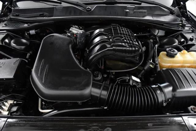 2016 Dodge Challenger SXT Plus