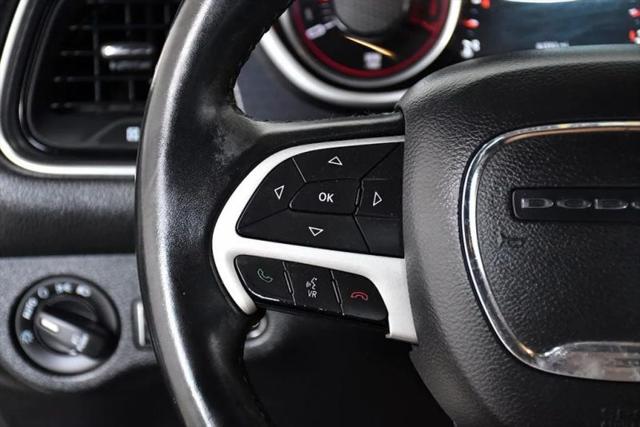 2016 Dodge Challenger SXT Plus