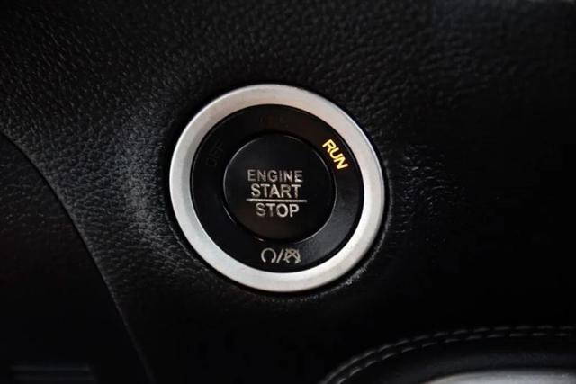 2016 Dodge Challenger SXT Plus