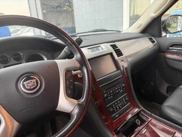 2014 Cadillac Escalade Luxury
