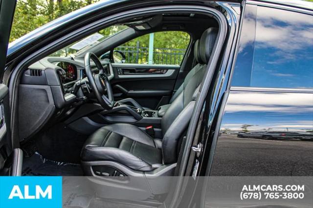 2024 Porsche Cayenne Base