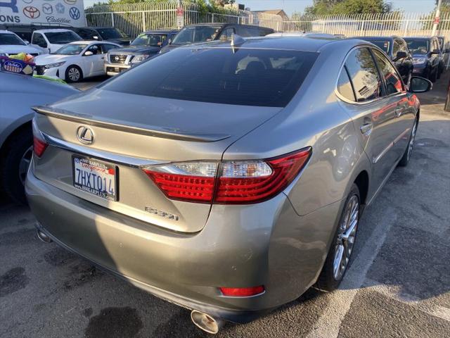2015 Lexus ES 350 Crafted Line