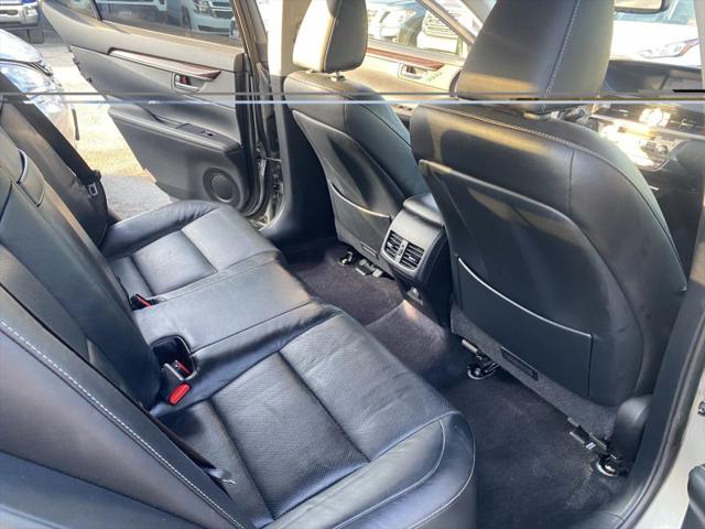 2015 Lexus ES 350 Crafted Line