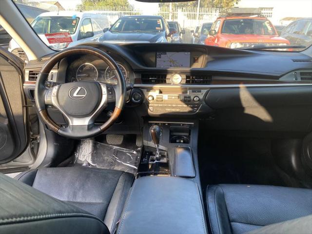 2015 Lexus ES 350 Crafted Line