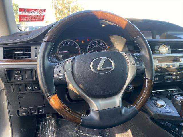 2015 Lexus ES 350 Crafted Line