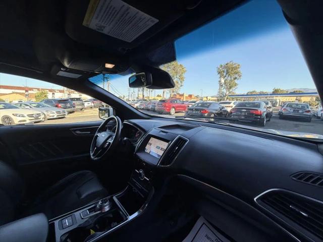 2020 Ford Edge ST