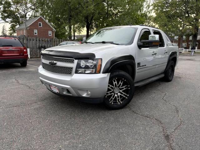 2013 Chevrolet Avalanche LTZ for sale in Linden, NJ