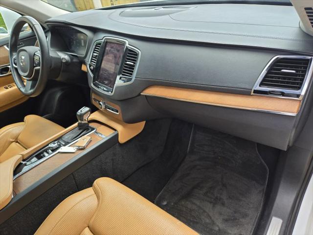 2016 Volvo XC90 T6 Inscription