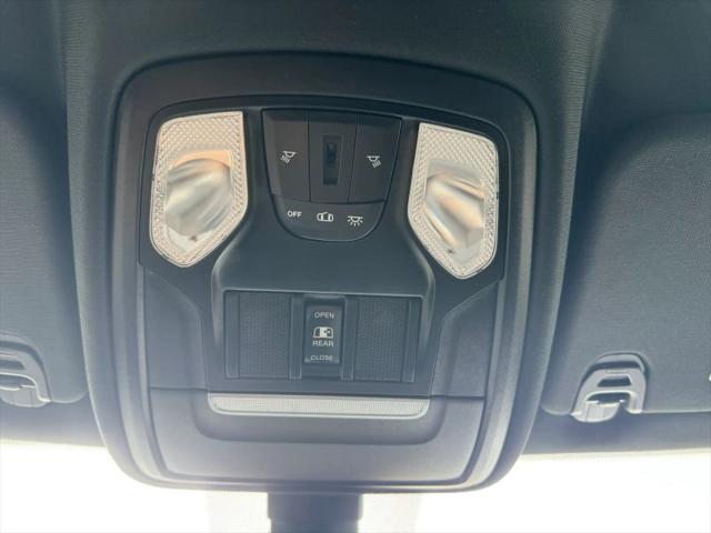 2021 Ram 1500 Big Horn Crew Cab 4x2 5'7" Box