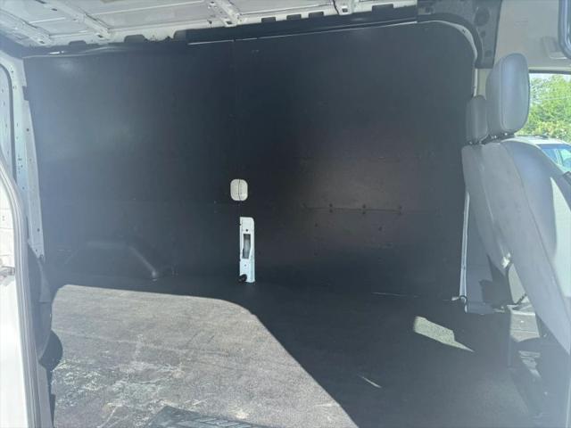2019 Ford Transit Medium Roof w/Sliding Side Door w/LWB