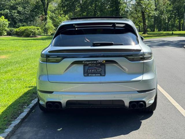 2021 Porsche Cayenne GTS